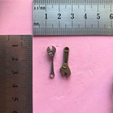Metal Charm - Shifting Spanner Bronze